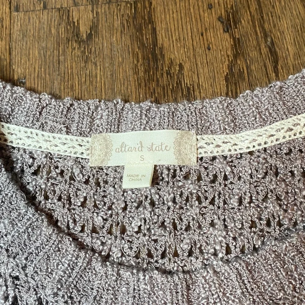 Altar’d state purple lace trimmed sweater size S - Picture 3 of 4